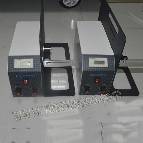Label Dispenser
